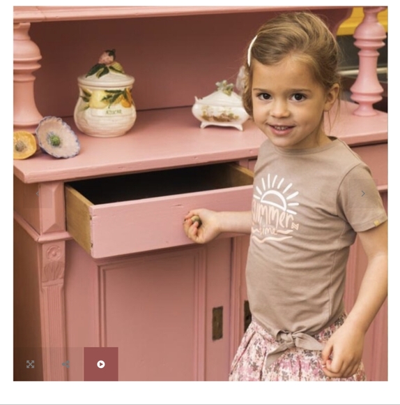 Light Brown T-shirt - Picture 4 of 9